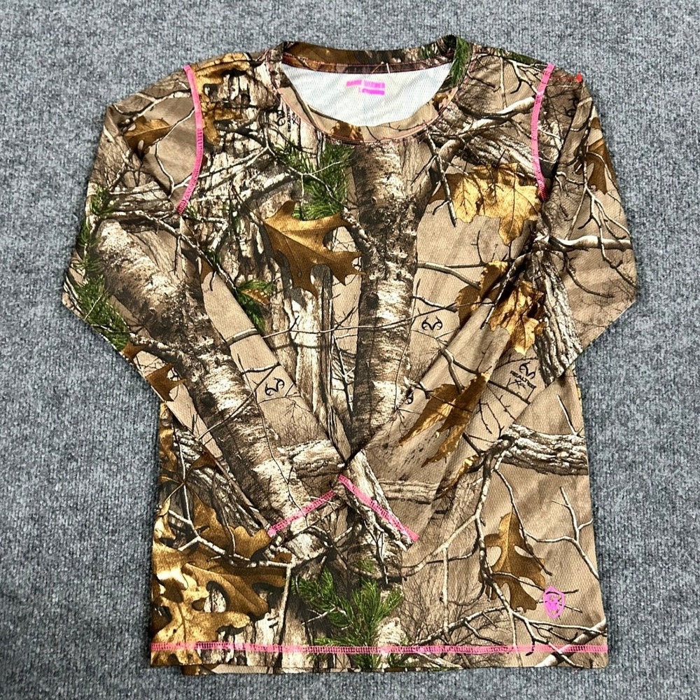 Game Winner Shirt Womens Size L Realtree Camo Pink Stitching Long Sleeve Hunting